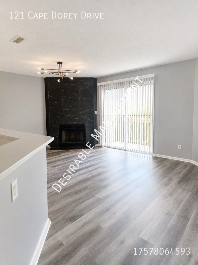 121 Cape Dorey Dr - Photo 2 of 20