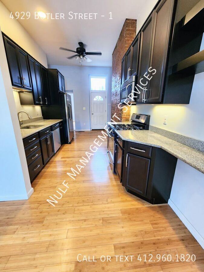 4929 Butler St #1 - Photo 2 of 8