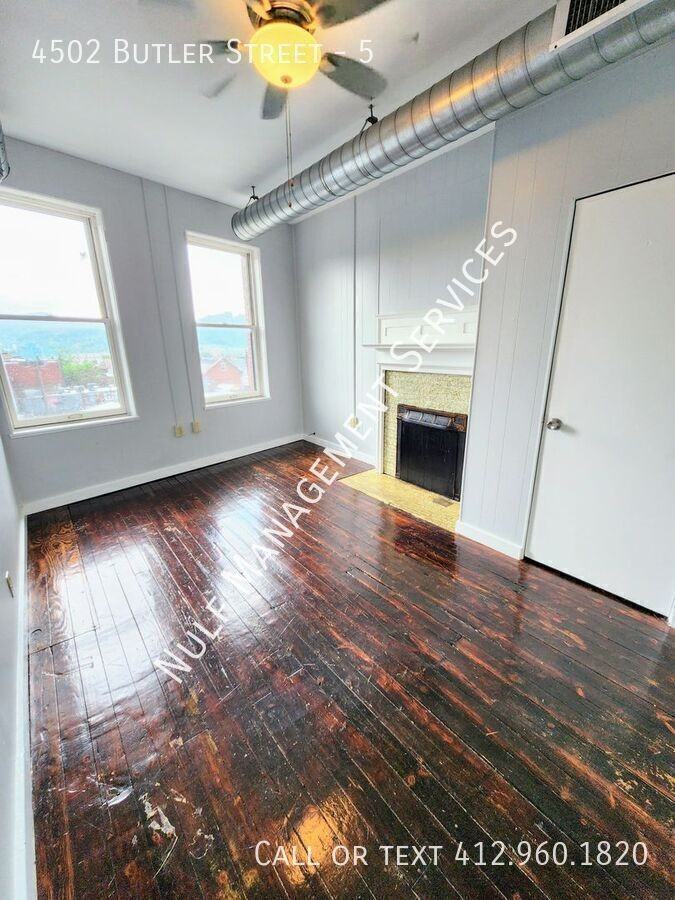 4502 Butler St #5 - Photo 4 of 5