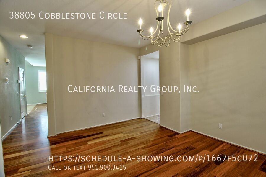 38805 Cobblestone Cir - Photo 5 of 31