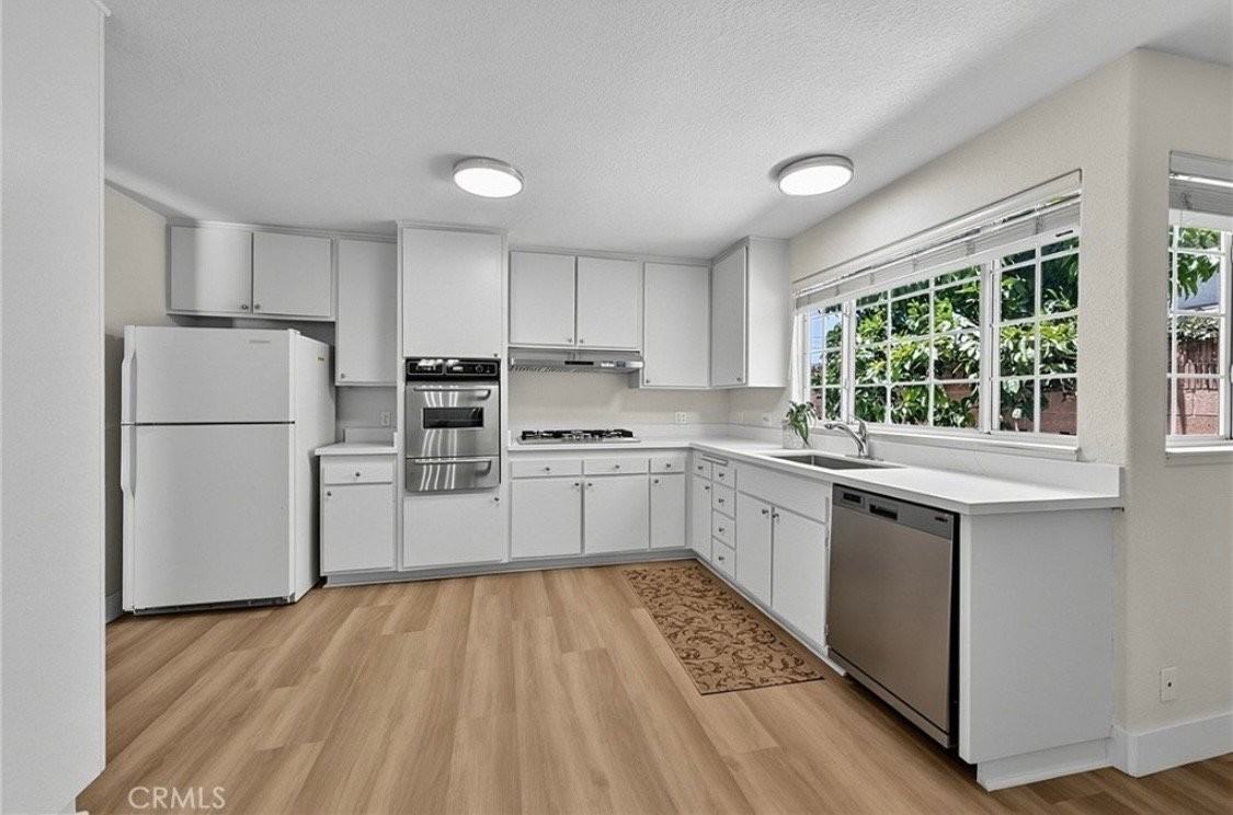 19541 Hartsdale Cir - Photo 4 of 20