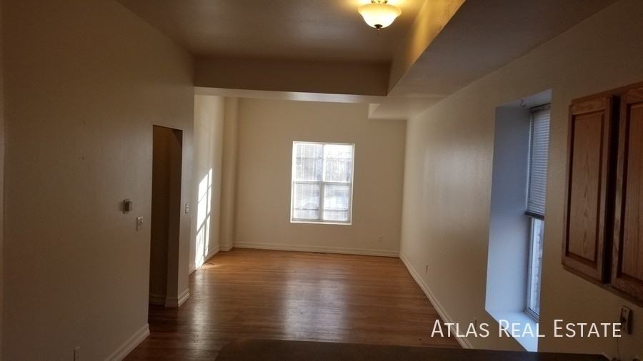 2225 W 31st Ave - Photo 4 of 34