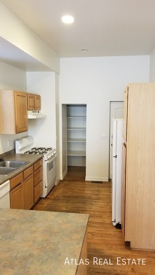 2225 W 31st Ave - Photo 6 of 34