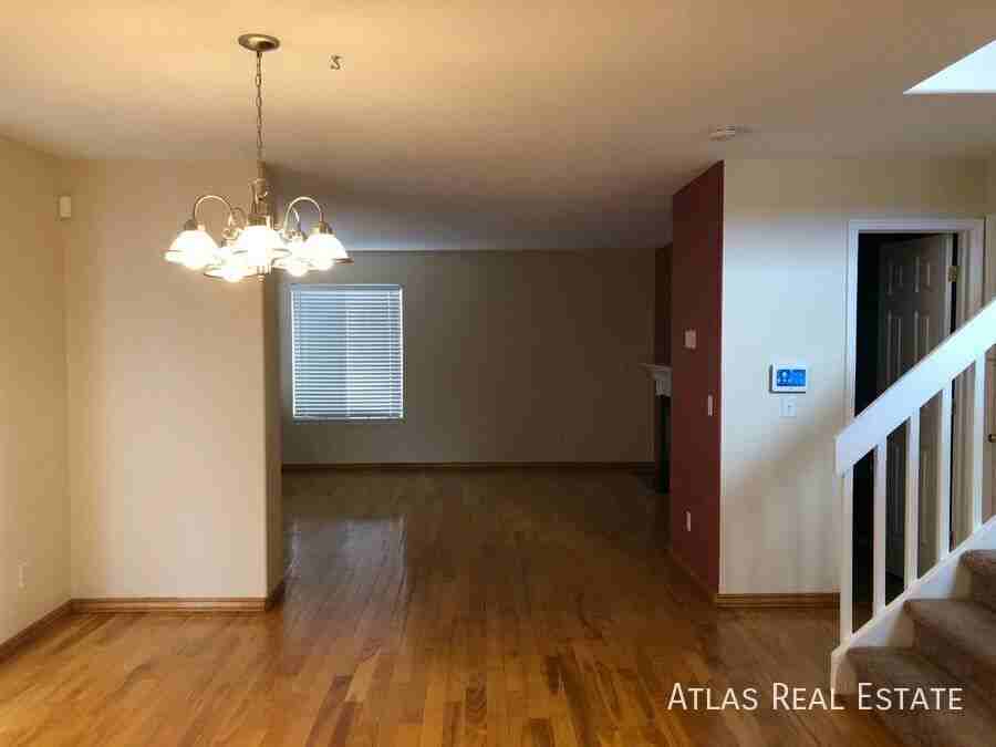 1316 S Alton Ct - Photo 6 of 41