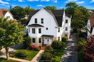 featured image of 37 Wilmont St #3