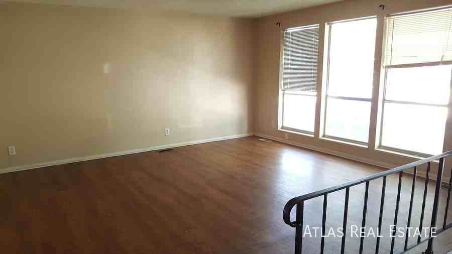 13003 E Elgin Pl - Photo 4 of 15