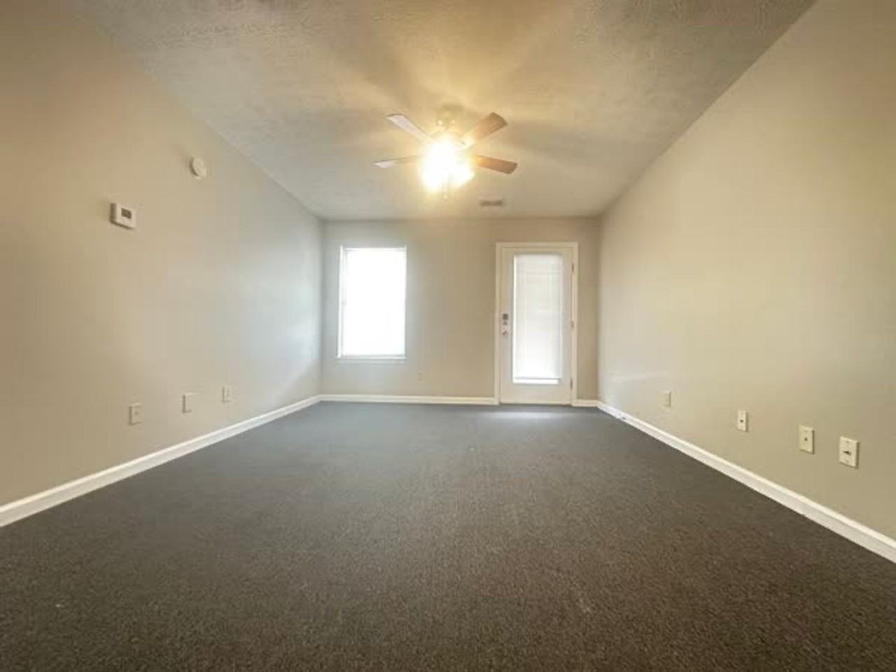 139 Macey Ave #L - Photo 5 of 21