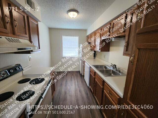7711 S St #2 - Photo 5 of 17