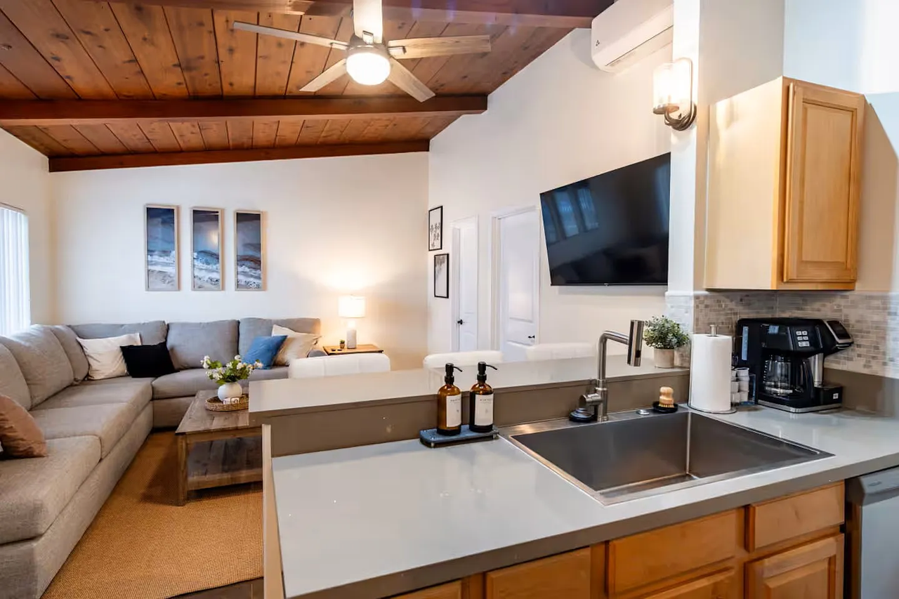 3874 Riviera Dr #3880 - Photo 7 of 26