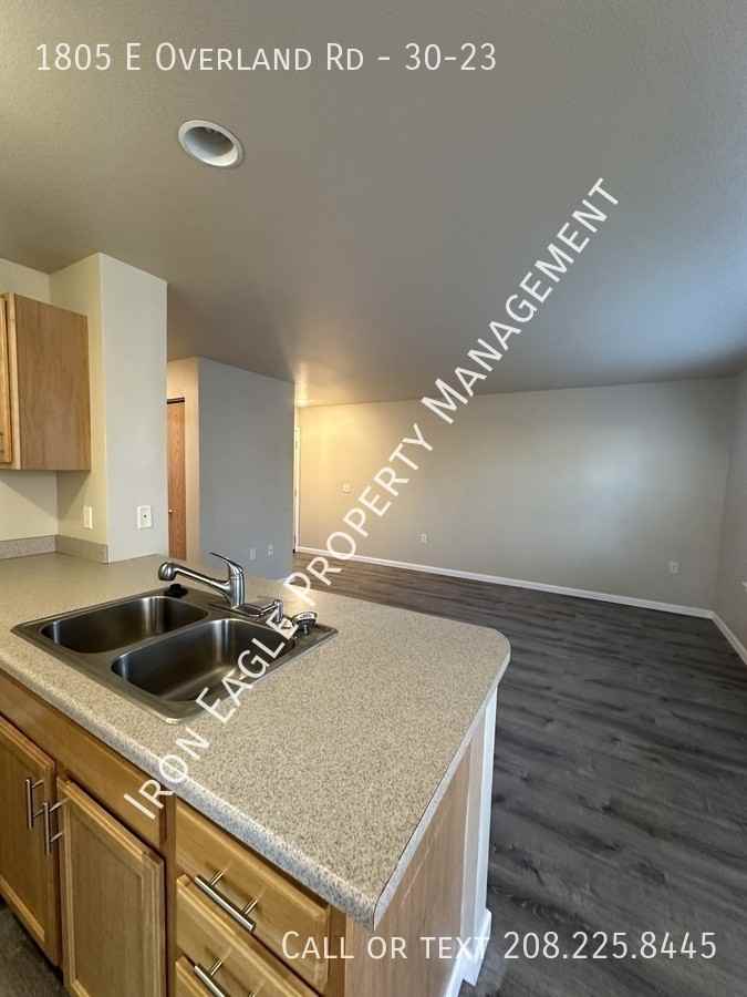 1805 E Overland Rd #30-23 - Photo 6 of 11