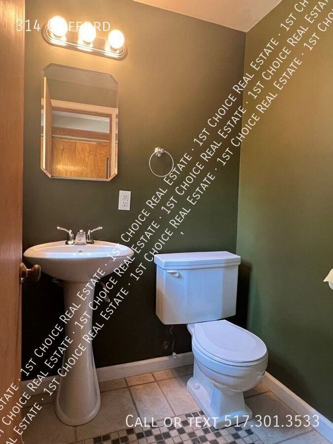 314 Clifford St - Photo 7 of 18