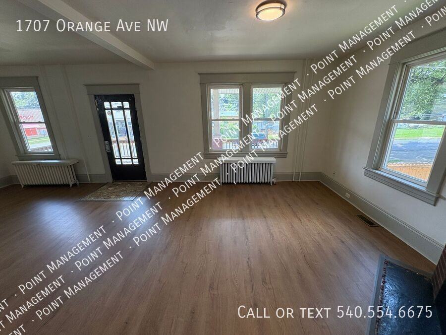 1707 Orange Ave Nw - Photo 4 of 13
