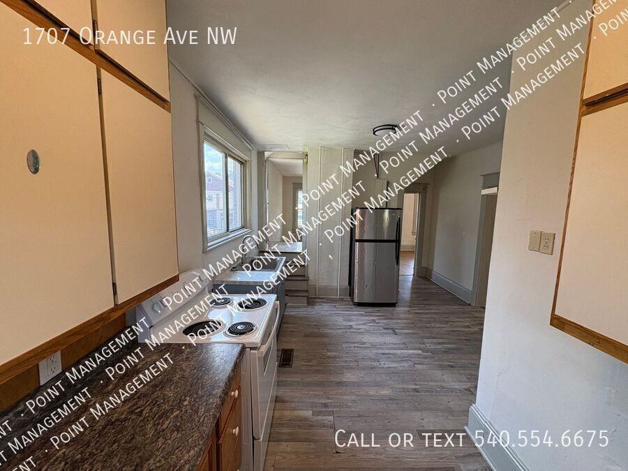 1707 Orange Ave Nw - Photo 7 of 13