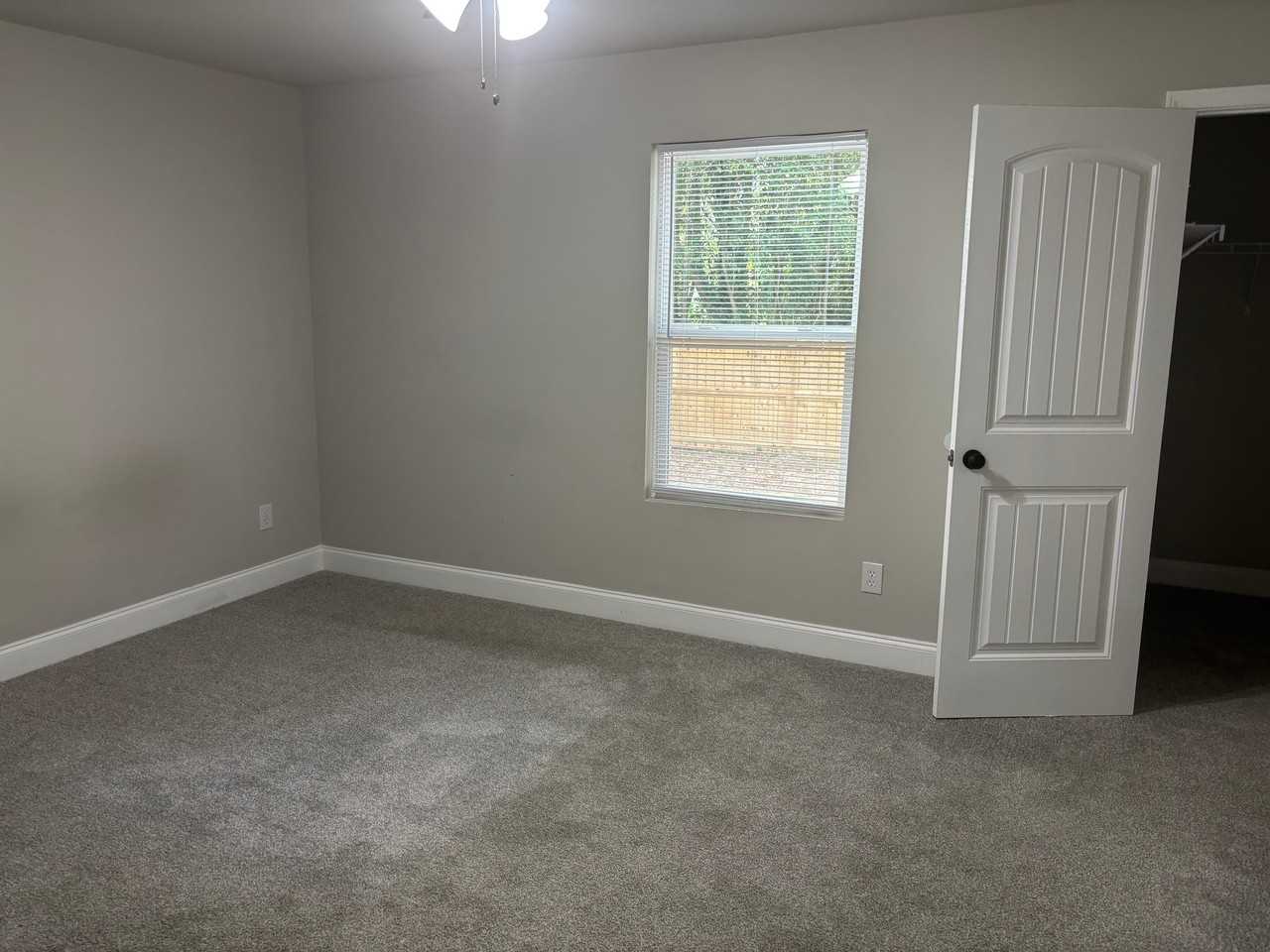 301 Doyle St #A - Photo 3 of 6