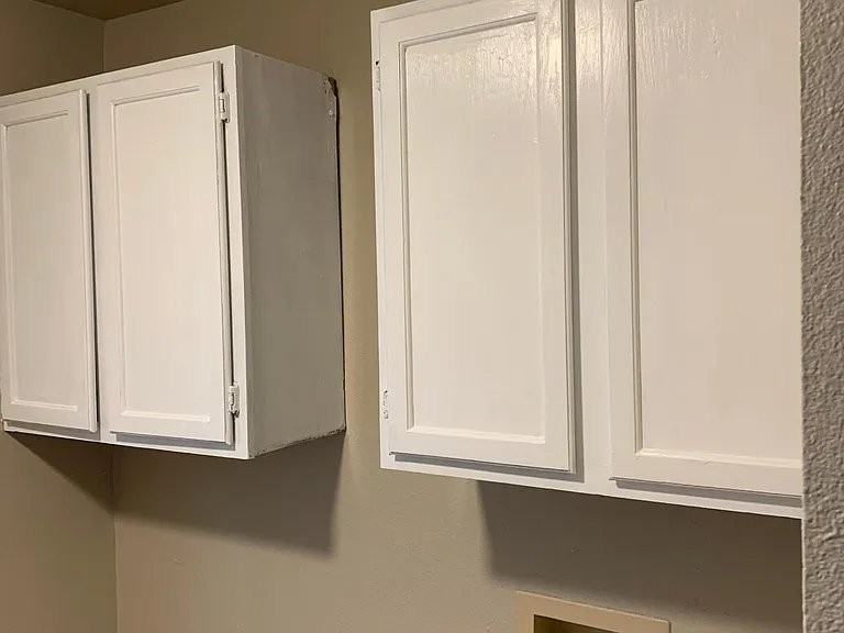 807 Phoenix Sq - Photo 4 of 14