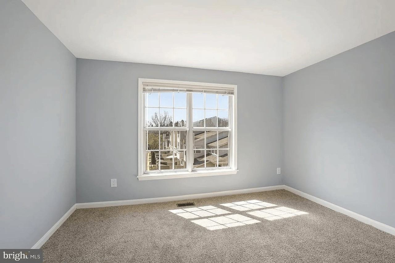 8804 Rustburg Cir - Photo 6 of 16