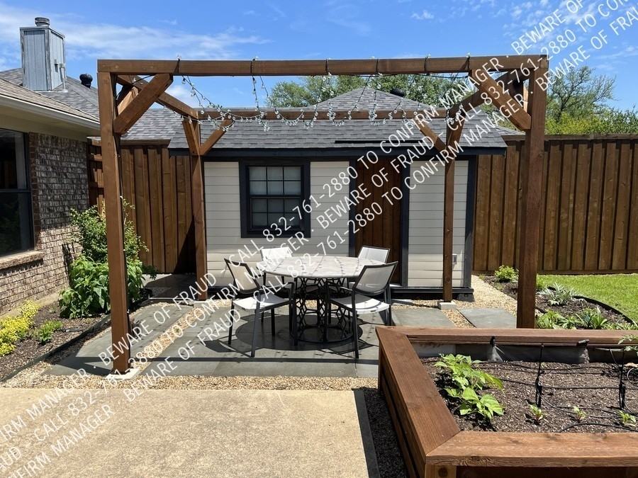 645 Thompson Dr - Photo 6 of 50