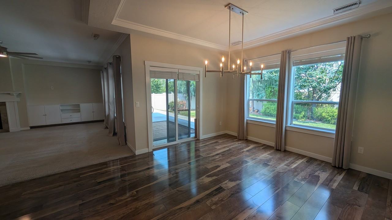 10238 W Snow Wolf Dr - Photo 4 of 20