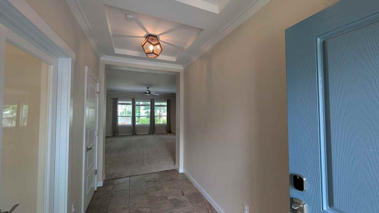 10238 W Snow Wolf Dr - Photo 5 of 20