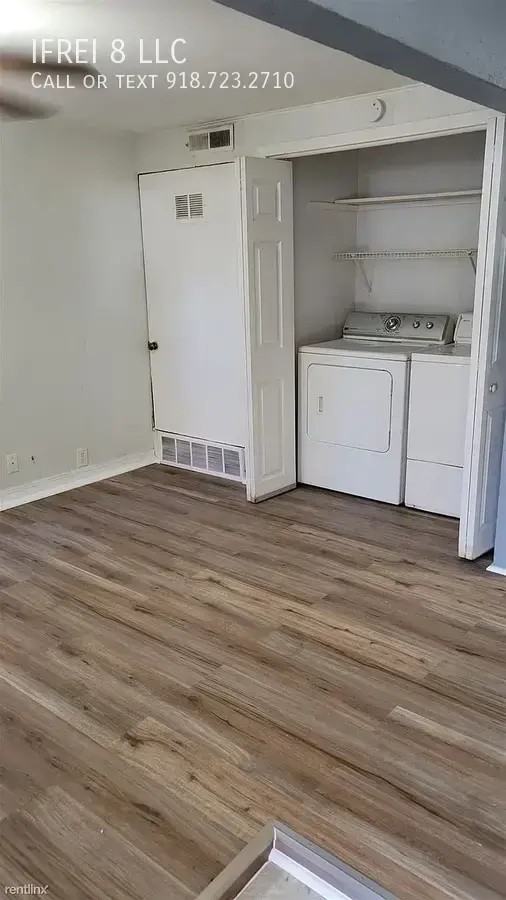 3342 E King Pl - Photo 2 of 18