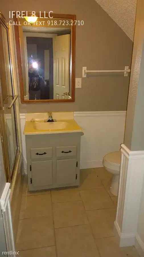 3342 E King Pl - Photo 5 of 18