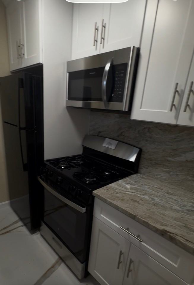 199 Getz Ave #1 - Photo 6 of 7