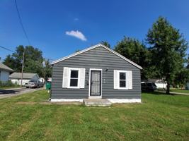 featured image of 1180 N Summit Ave