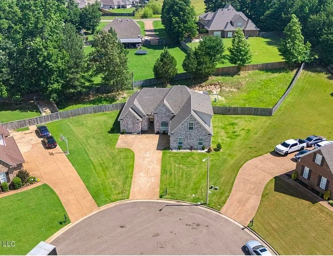 2890 Colony Cv - Photo 3 of 12
