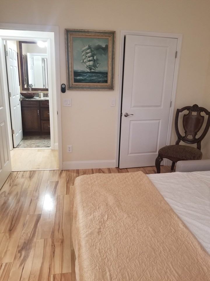 1184 Riveredge Dr - Photo 4 of 7