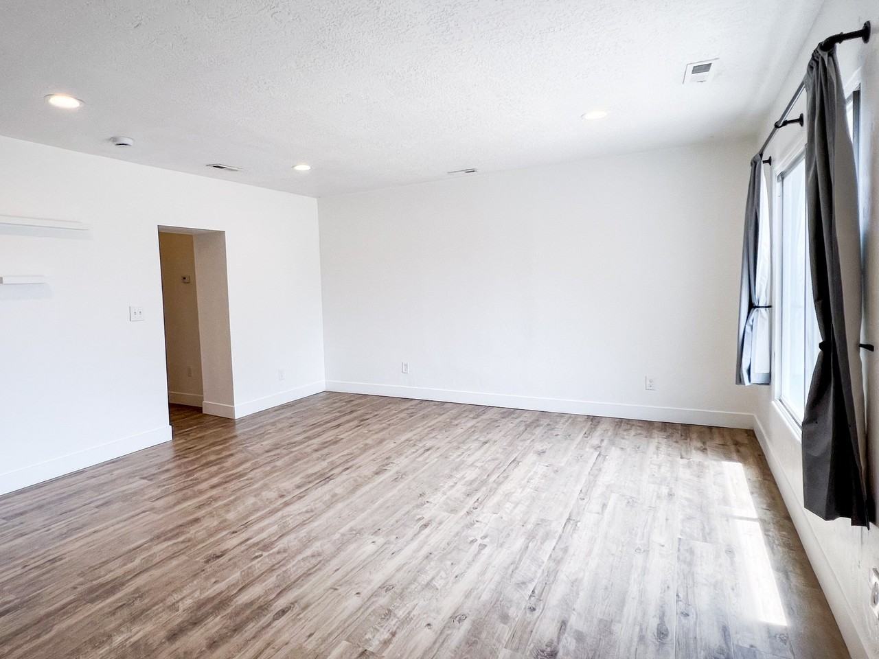 45 W Guest Ave - Photo 6 of 20