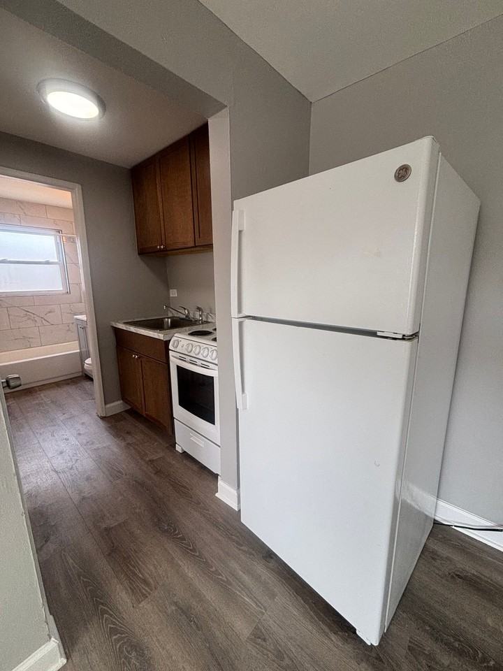 2109 W 119th St #2123-12 - Photo 2 of 6