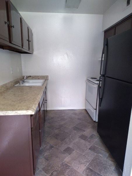 4604 Albert Ct #101 - Photo 2 of 7