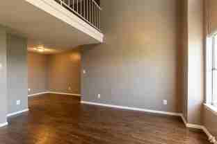 1901 Lakeview Cir - Photo 1 of 1