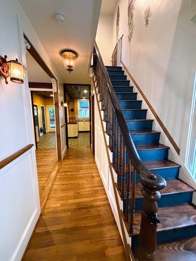 611 Randolph Ave - Photo 5 of 20
