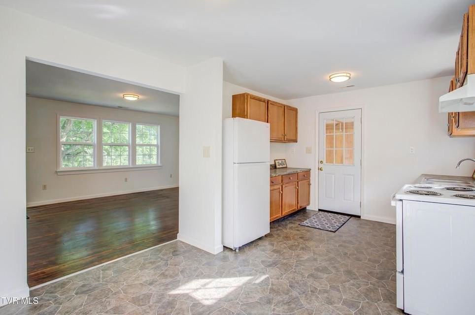 2540 Volunteer Pkwy - Photo 4 of 21