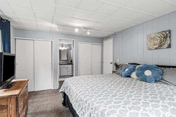2315 172nd St E - Photo 4 of 20