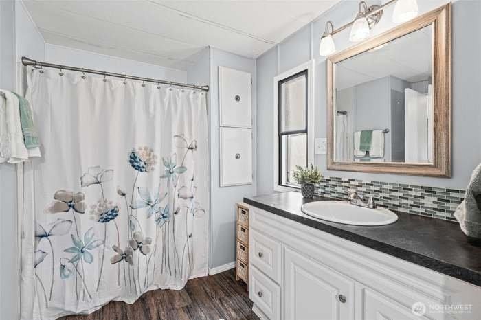 2315 172nd St E - Photo 5 of 20