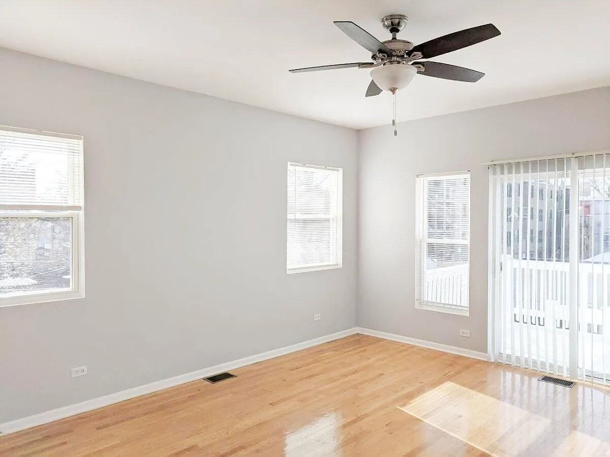 1934 N Saint Louis Ave - Photo 2 of 13