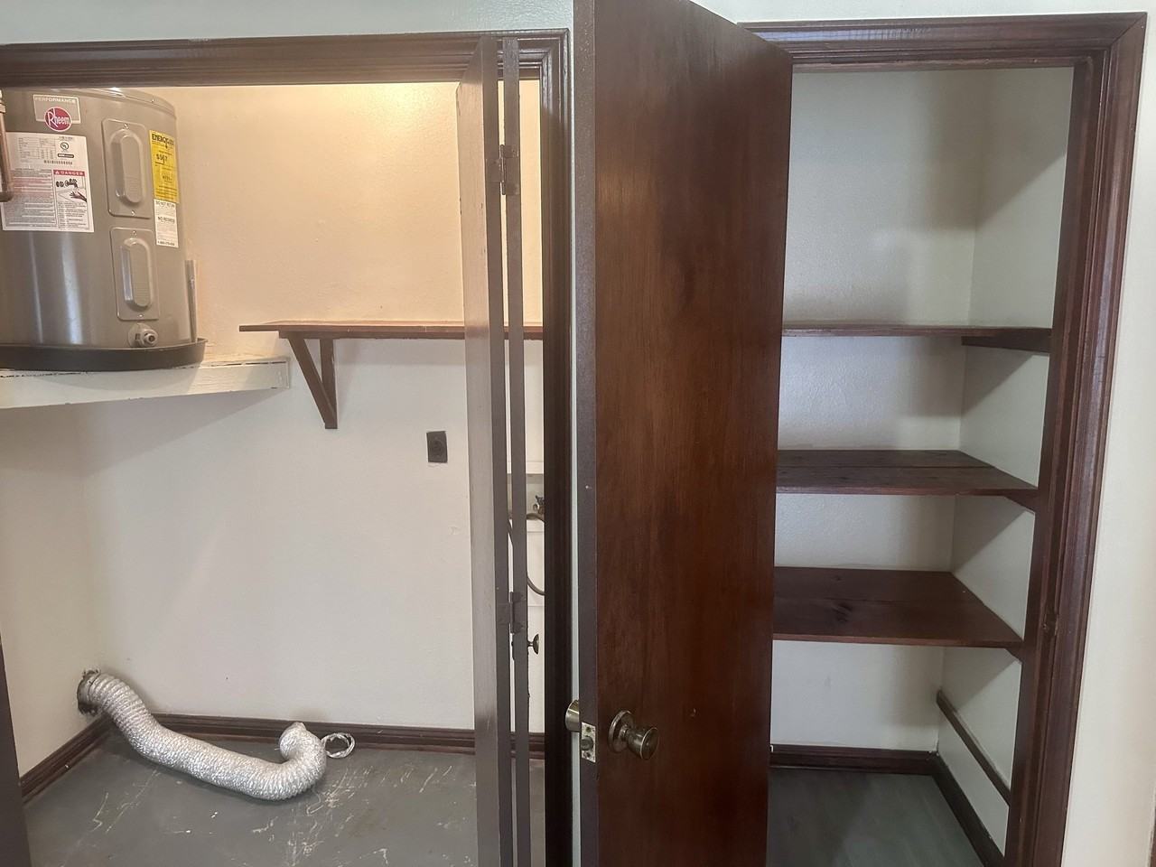1628 Alexander Ct #B - Photo 2 of 10