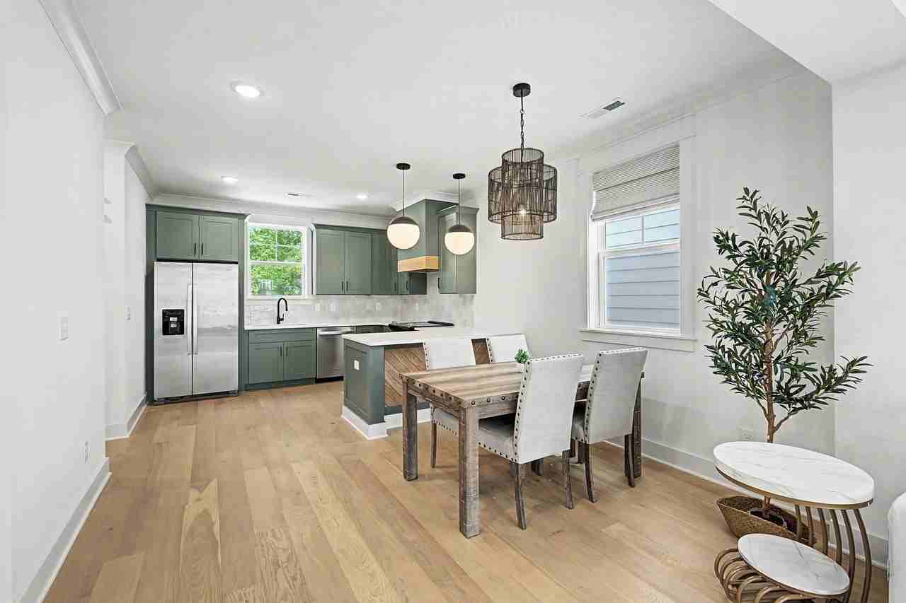2010 Maple View Ln - Photo 6 of 20