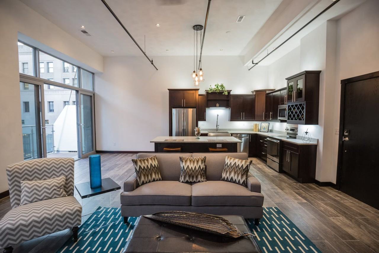 Gallery Villas - Photo 5 of 30
