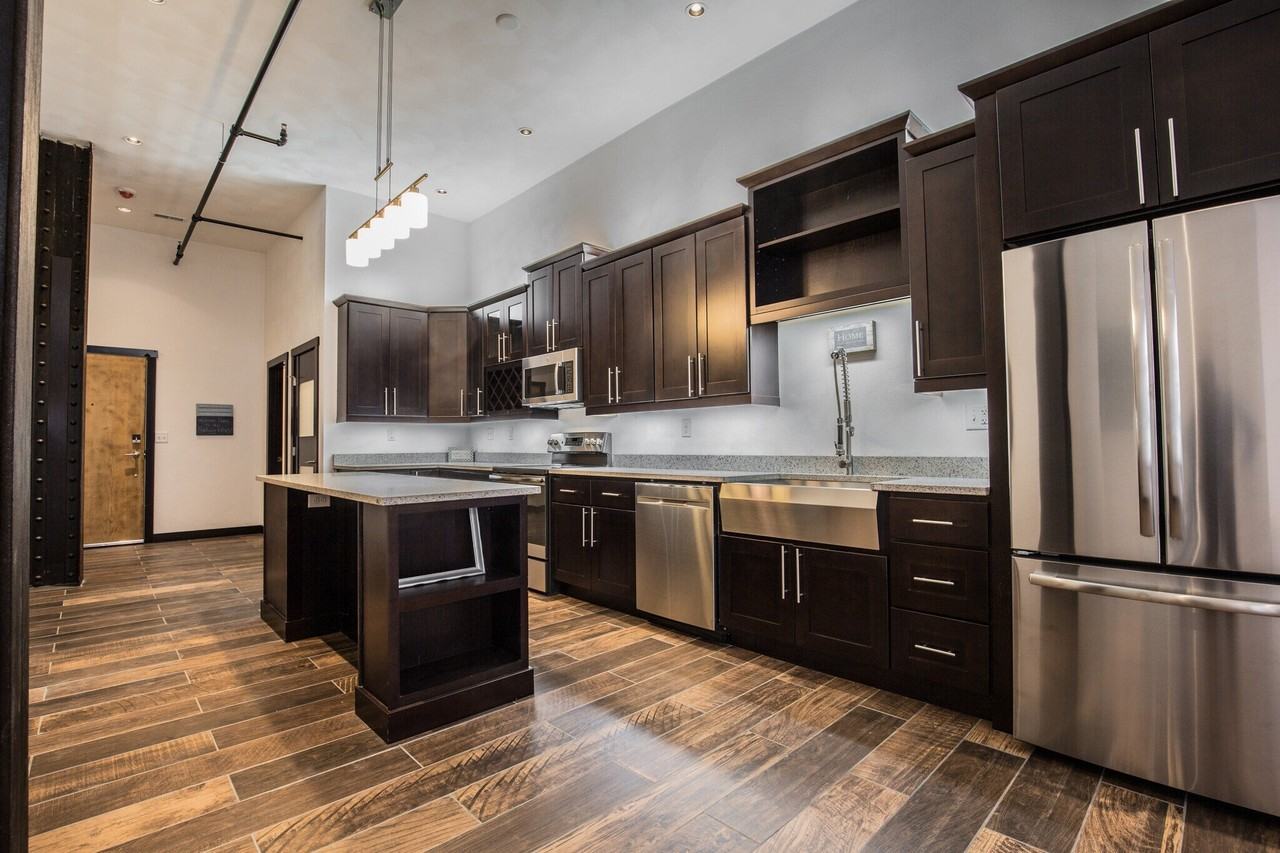 Gallery Villas - Photo 6 of 30