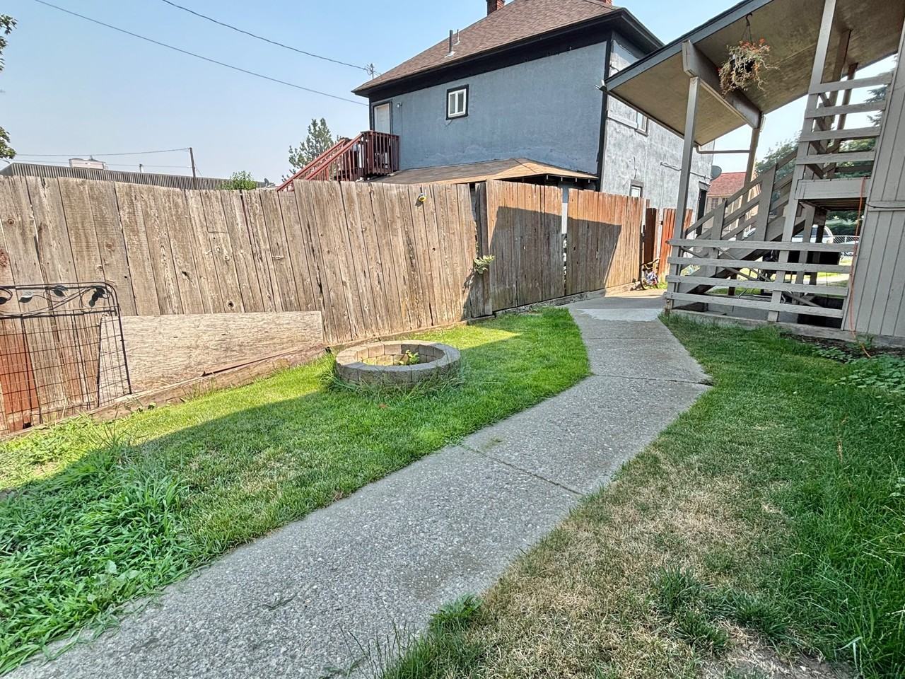 2927 E Olympic Ave #2 - Photo 3 of 13
