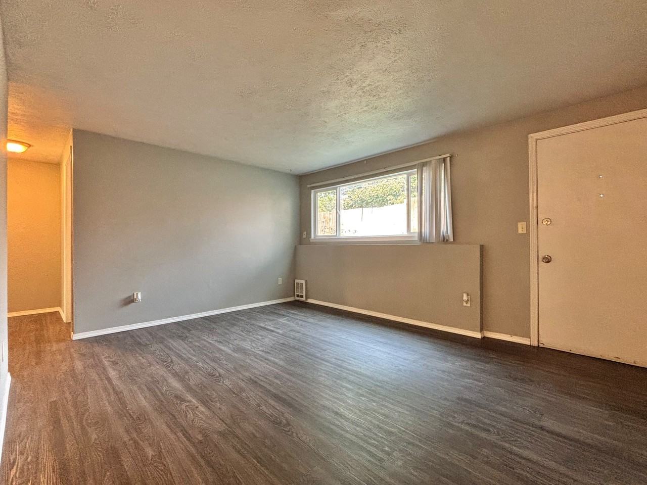 2927 E Olympic Ave #2 - Photo 6 of 13