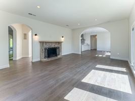featured image of 1043 S Plymouth Blvd