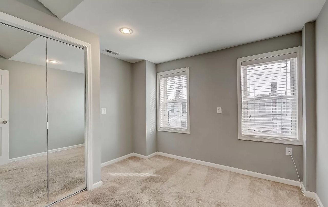 23 N Curley St - Photo 6 of 25