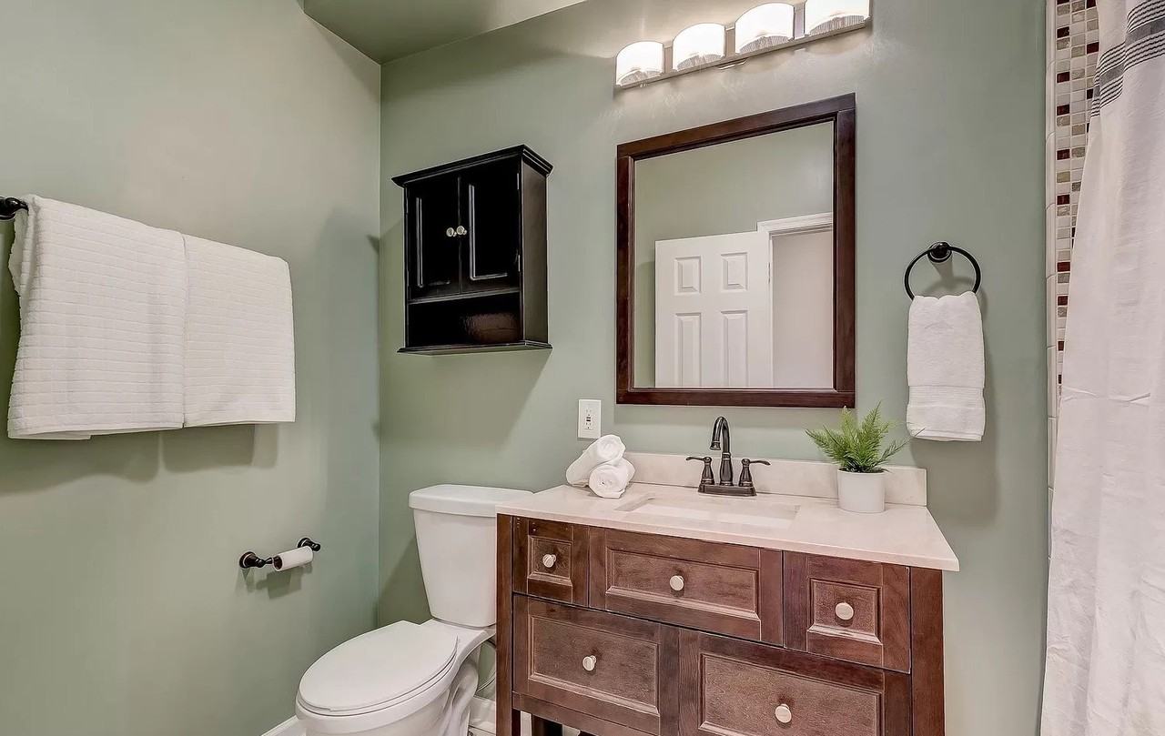 23 N Curley St - Photo 7 of 25