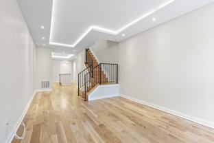 335 S Chester St - Photo 1 of 1