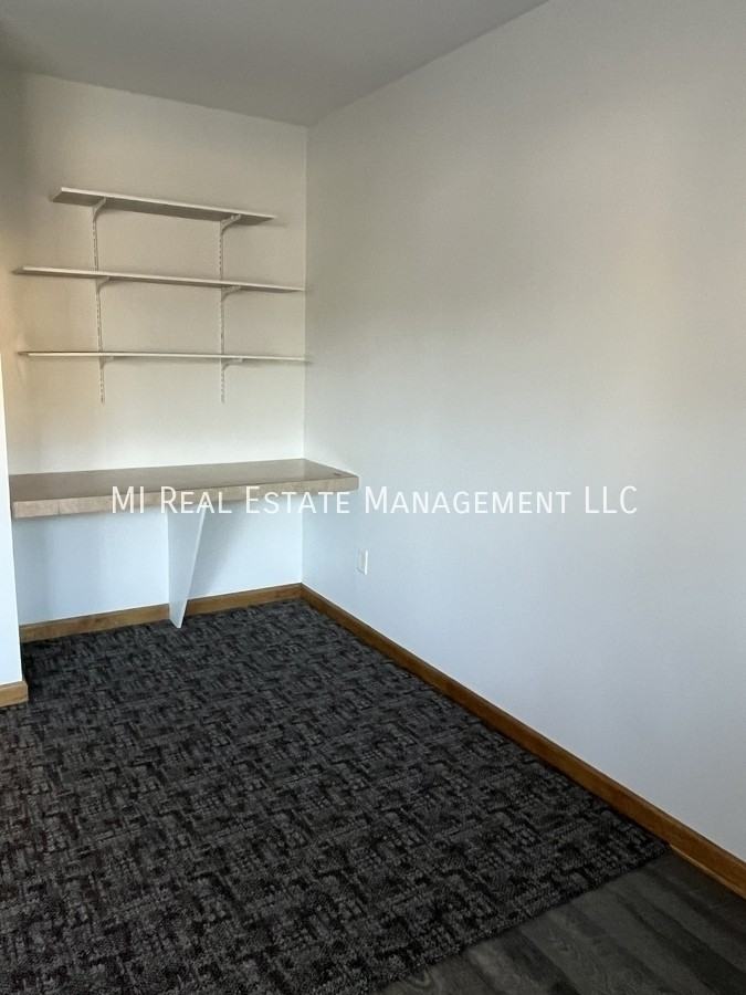 11276 Avery Ave - Photo 7 of 12