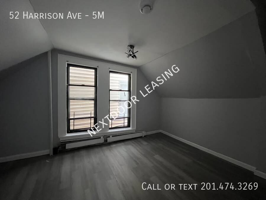 52 Harrison Ave #5M - Photo 7 of 8